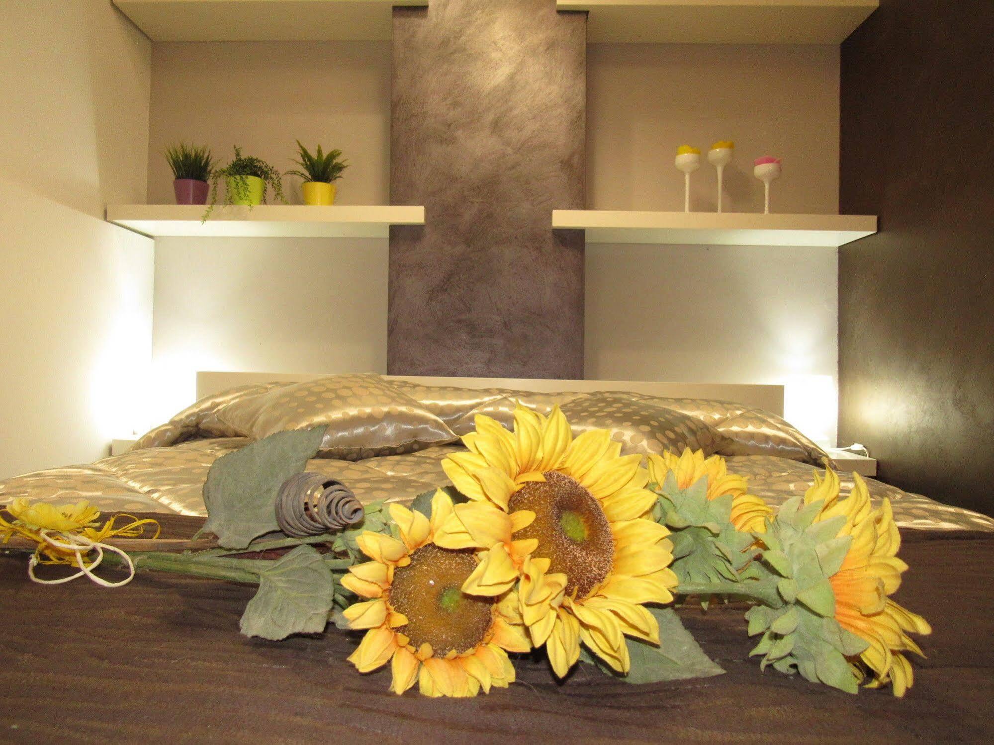 La Voce Del Violino Bed & Breakfast Ragusa Eksteriør bilde