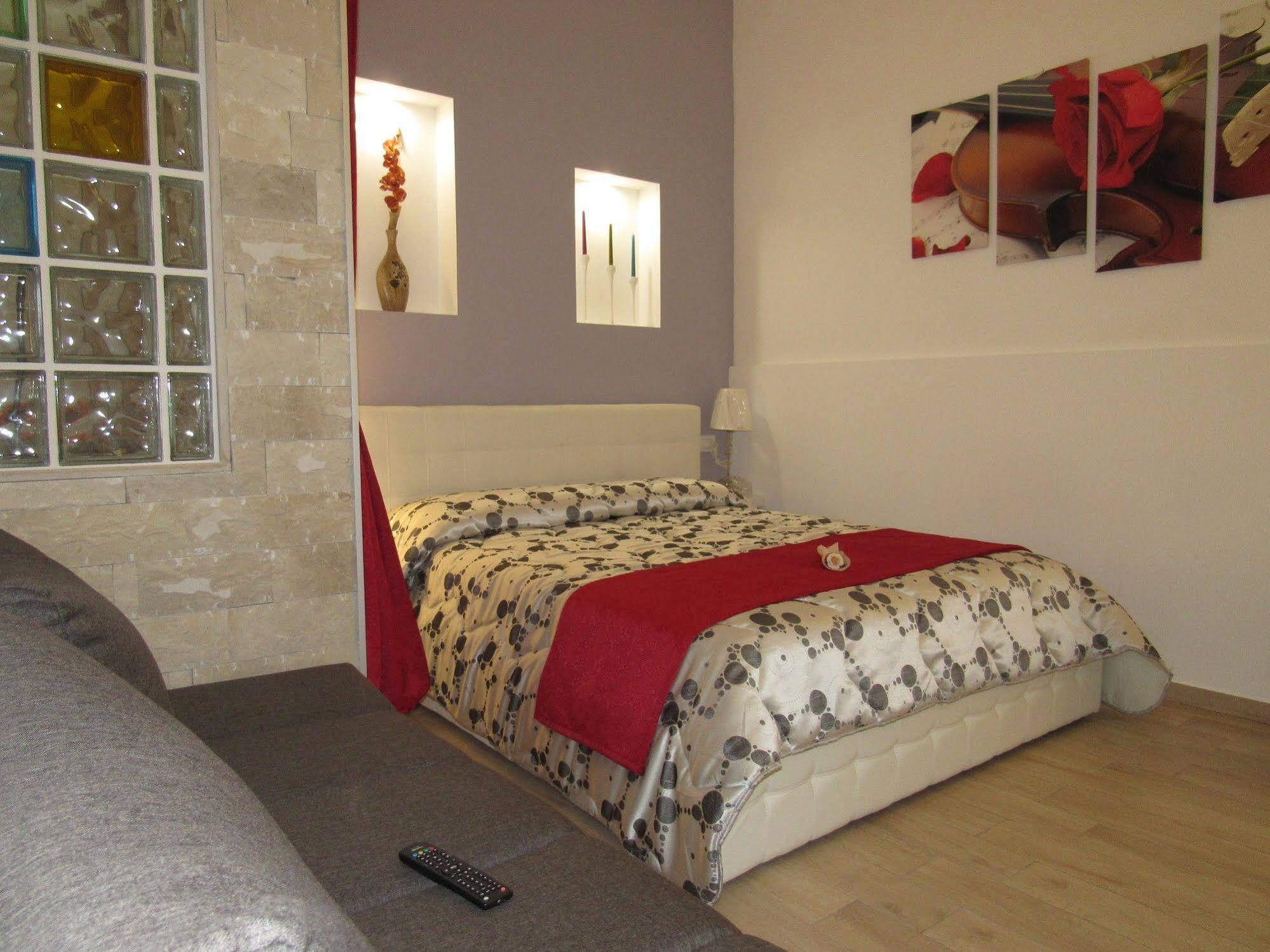 La Voce Del Violino Bed & Breakfast Ragusa Eksteriør bilde