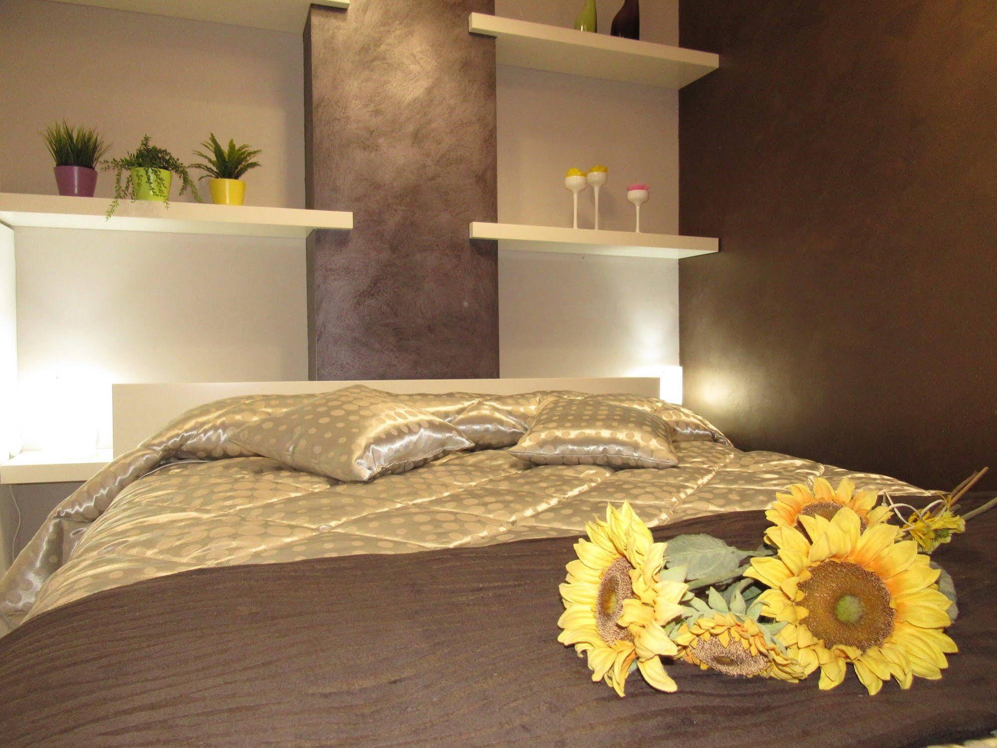 La Voce Del Violino Bed & Breakfast Ragusa Eksteriør bilde